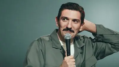 Andrew Schulz: LIFE_backdropimg