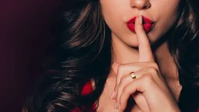 Ashley Madison: Seks, Yalanlar ve Skandal_backdropimg