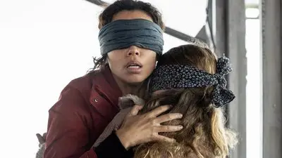 Bird Box Barcelona_backdropimg