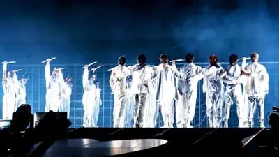 BTS: PERMISSION TO DANCE 온 스테이지 – LA_backdropimg