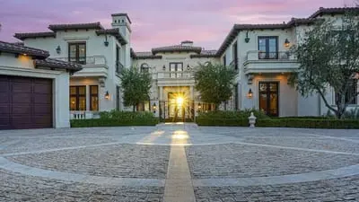 Buying Beverly Hills_backdropimg