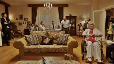 Celal Tan ve Ailesinin Aşırı Acıklı Hikayesi_backdropimg
