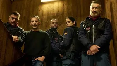 Çevik Kuvvet_backdropimg