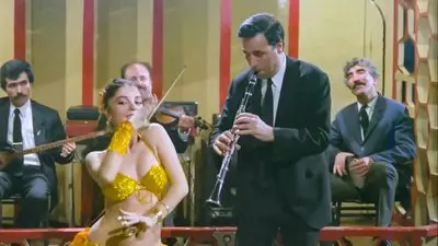 Düttürü Dünya_backdropimg