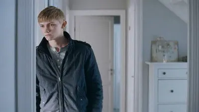 Efterskalv_backdropimg