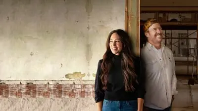 Fixer Upper: The Hotel_backdropimg