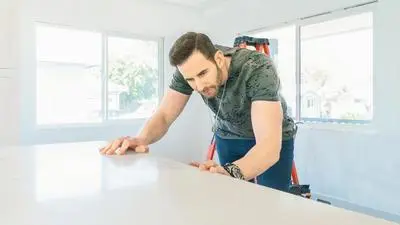Flipping 101 With Tarek El Moussa_backdropimg