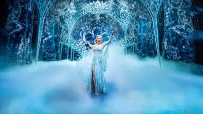 Frozen: The Hit Broadway Musical_backdropimg
