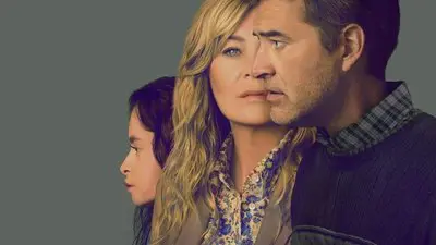 Good American Family_backdropimg