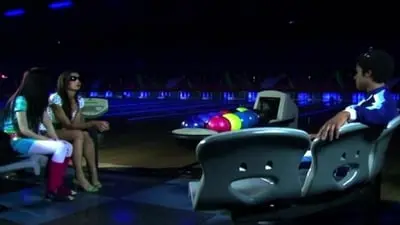 Gutterballs_backdropimg