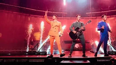 Happiness Continues: A Jonas Brothers Concert Film_backdropimg