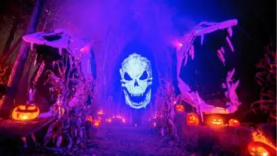 Haunters: The Art of the Scare_backdropimg