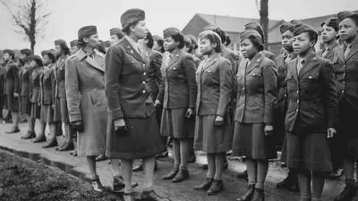 Her War, Her Story: World War II_backdropimg