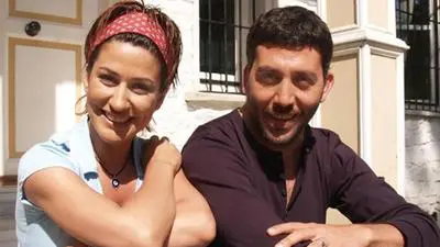 İki Aile_backdropimg