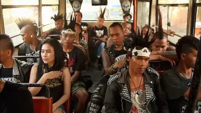 Lamunan Oi!_backdropimg
