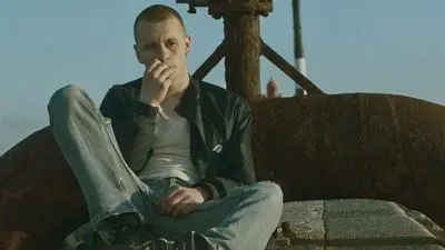 L'homme jetée_backdropimg