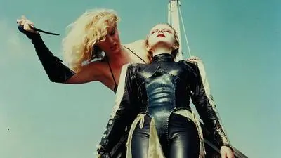 Madame X – Eine absolute Herrscherin_backdropimg
