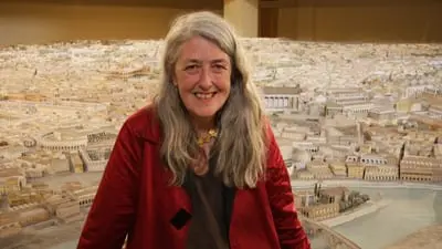 Meet the Romans with Mary Beard_backdropimg