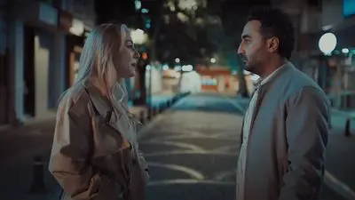 Paranoya_backdropimg