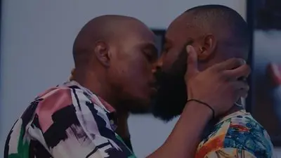 Pieces of Love_backdropimg
