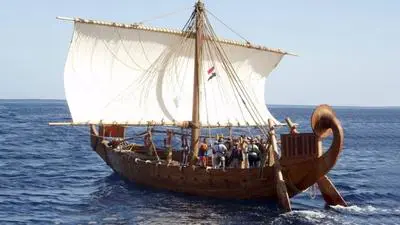 Quand les Égyptiens naviguaient sur la mer Rouge_backdropimg