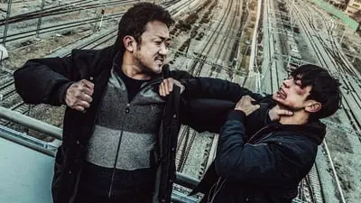 Raydan Çıkanlar_backdropimg