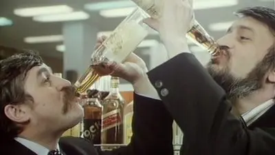 Srdečný pozdrav ze zeměkoule_backdropimg