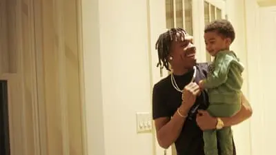 Untrapped: The Story of Lil Baby_backdropimg
