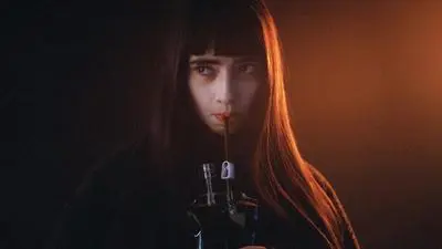 Vampire humaniste cherche suicidaire consentant_backdropimg